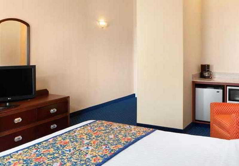 Courtyard By Marriott Henderson - Green Valley - Λας Βέγκας Δωμάτιο φωτογραφία